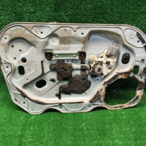 Стеклоподъемный механизм Ford Focus 2006 4M51A045H17A СЕДАН 1.6L DURATEC-16V TI-VCT (115/120PS) HXDA, передний левый