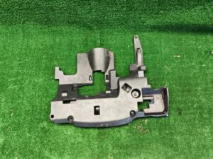 Кронштейн салона cadillac STS 2006 25741651 СЕДАН LH2, левый