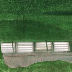 Стекло двери Ford Focus 2006 1342625