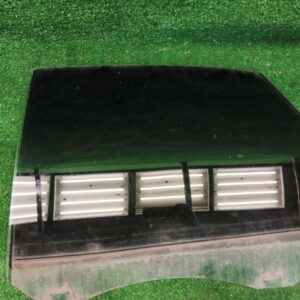 Стекло двери Ford Focus 2006 1317985